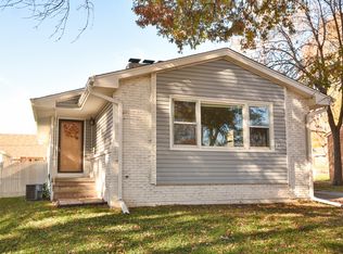 2310 Wayne St, Bellevue, NE 68005