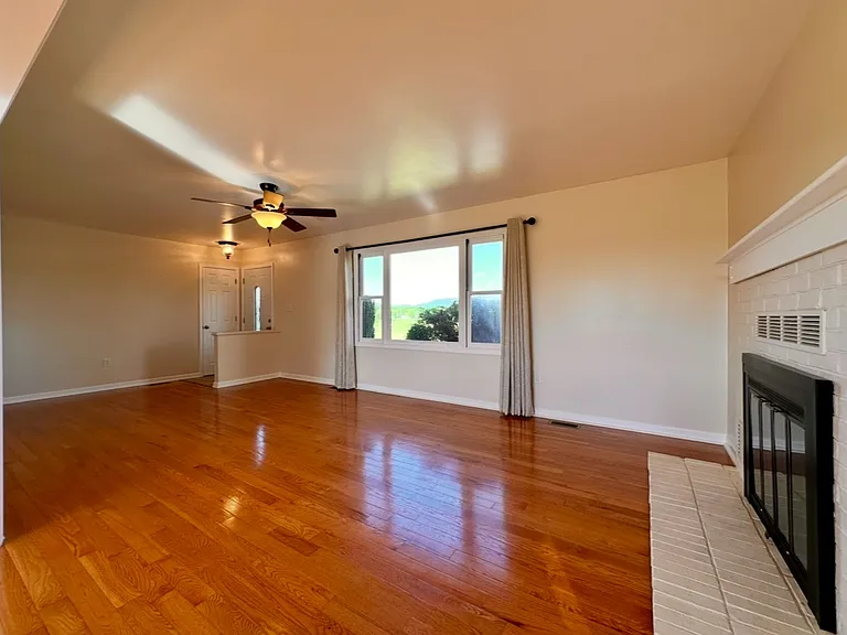 722 New Hope And Crimora Rd — Photo 11