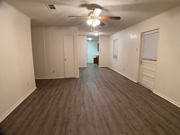 2nd image of 9585 Doty St