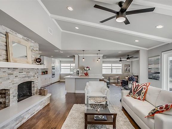 2nd image of 6748 Orangewood Dr