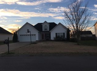 606 Fleming Farms Dr, Murfreesboro, TN 37128