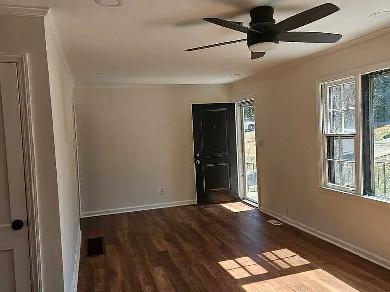 2057 Verbena St NW — Photo 5