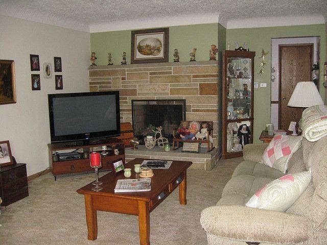 2nd image of 111 Kreiner Ave