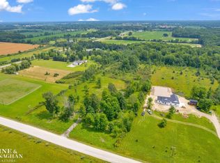 7922 Duce Rd, Avoca, MI 48006