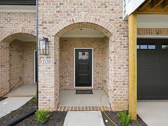 2nd image of 3137 Liberty Cir