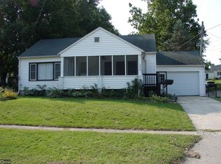 506 W Henry St, Mount Pleasant, IA 52641