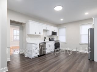 120 Whiting St, Plainville, CT 06062