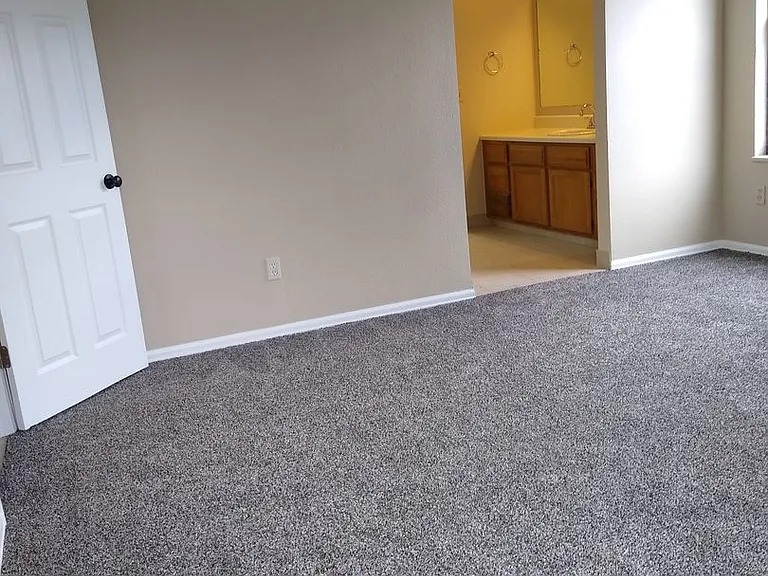 460 S Fenton St — Photo 76