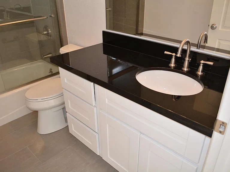 2491 Purdue Ave #201 — Photo 18