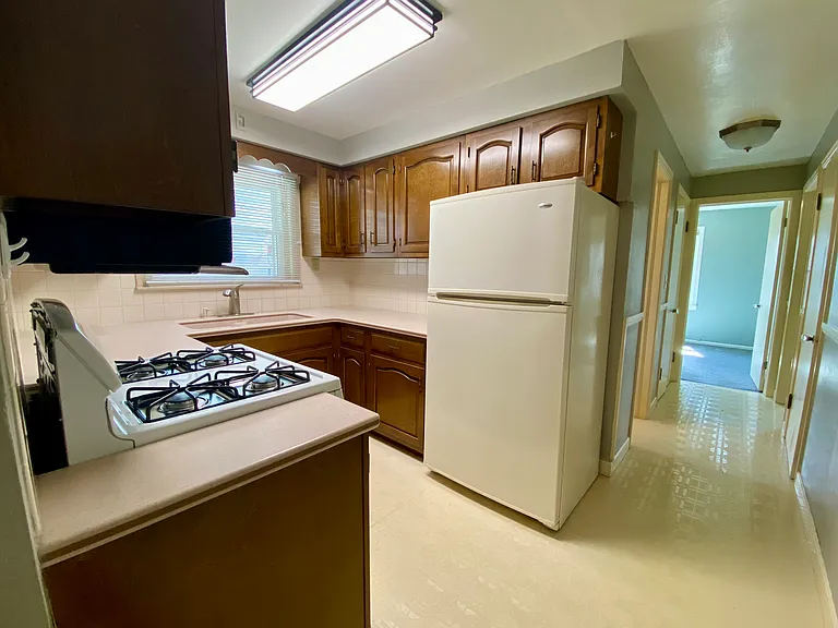 2510 Ridgedale Ave NW — Photo 7