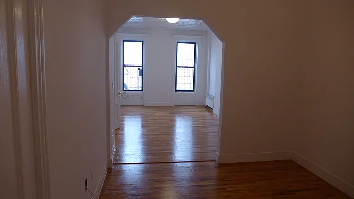 Rented by Garfield Realty  | media 15