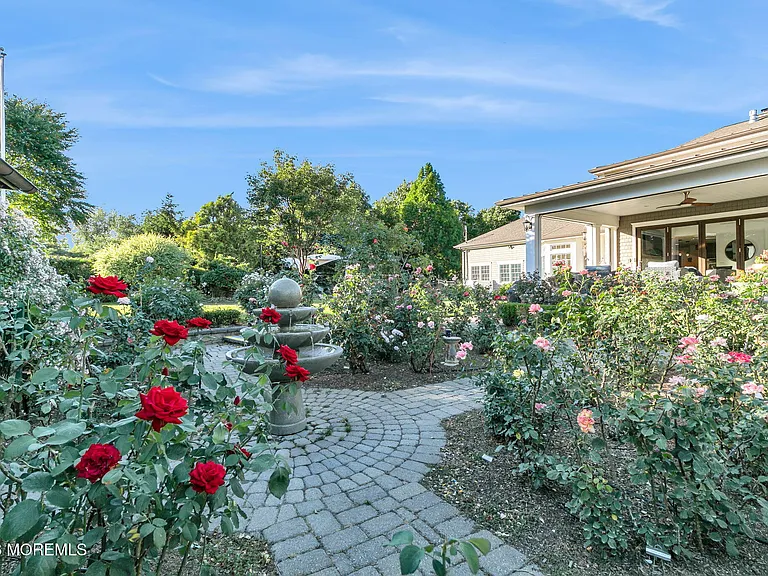 22 Oakes Rd — Photo 26