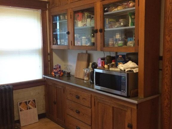 Kitchen opposite sink & D/W