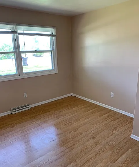 252 40th St SW #252 — Photo 5