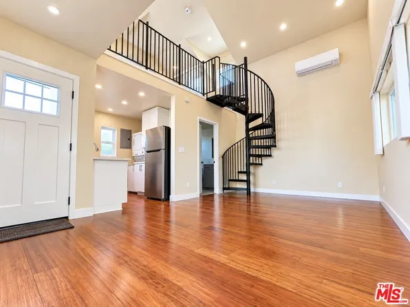 1658 S Carmelina Ave, Los Angeles, CA 90025