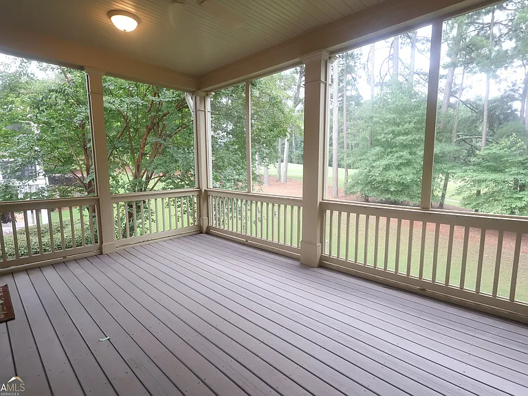 1081 Starboard Dr — Photo 17