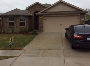 8609 Fawn Hill Ct, Fort Worth, TX 76134