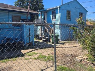 302 S 72nd St, Houston, TX 77011