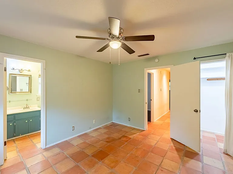 11616 Fast Horse Dr — Photo 17