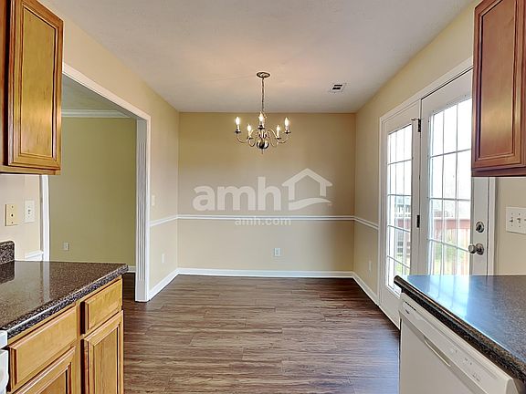 4th image of 3129 Skinner Dr