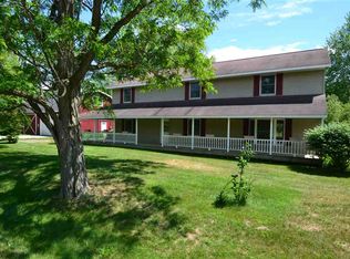 642 E Chippewa River Rd, Midland, MI 48640