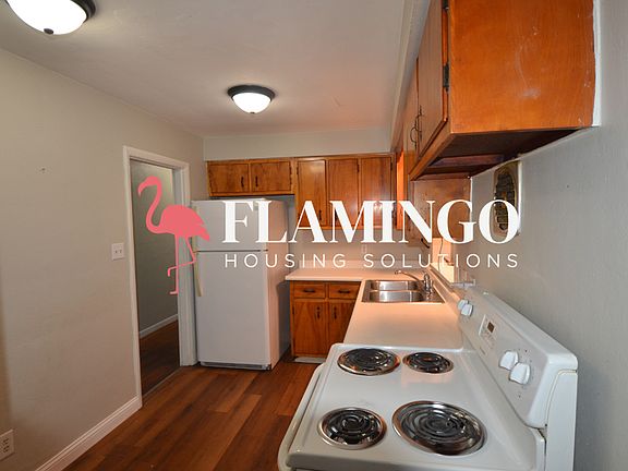4th image of 31 Odlin Ave