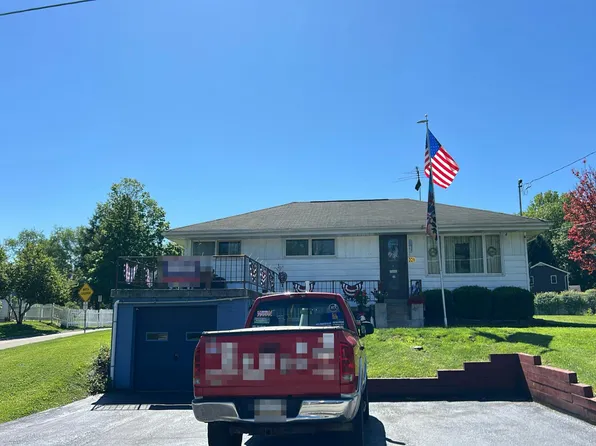 328 Vernon Dr, West Newton, PA 15089