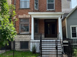 1223 W Gunnison St, Chicago, IL 60640