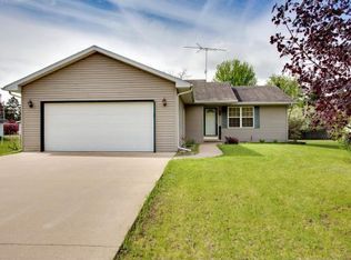 615 E Ann St, Weyauwega, WI 54983