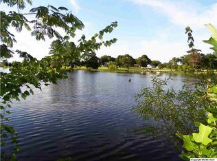 Lakeside Dr, Centre, AL 35960