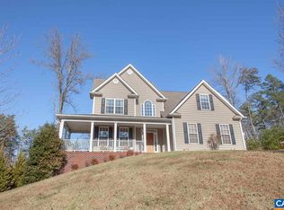 1470 Cedarwood Ct, Charlottesville, VA 22903
