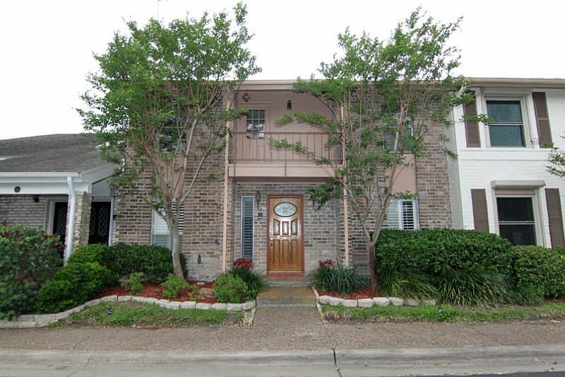 1st image of 70 Rock Creek Dr