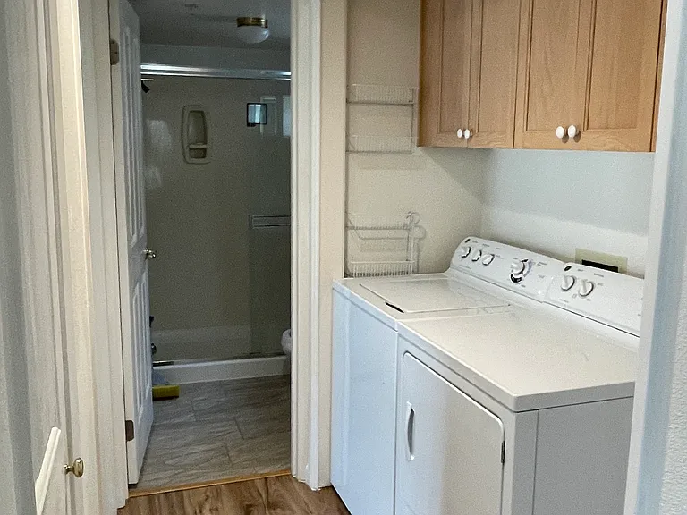 In-unit laundry