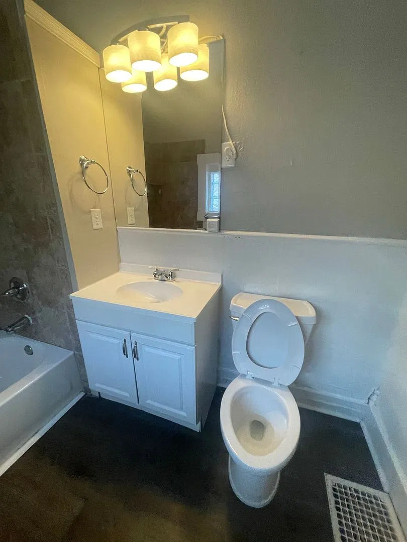Charming 2BR, 2-Story Home with Wrap-Around Porch, Detached Garage & Fenced in Backyard — Photo 4