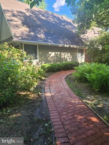 1 N Riding Dr, Cherry Hill, NJ, 08003
