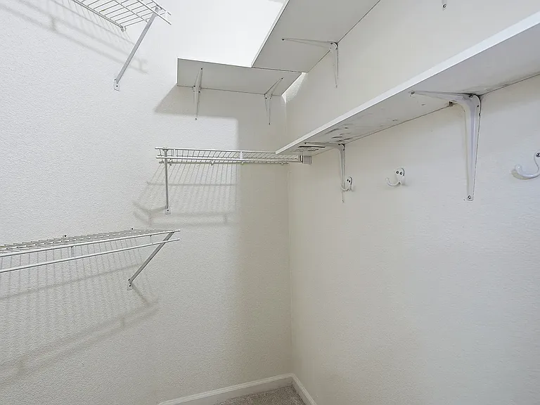 599 Marble Arch Ave — Photo 30