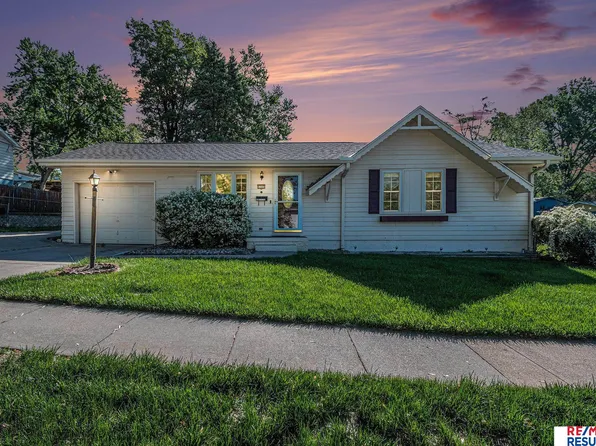 5305 N 62nd St, Omaha, NE 68104