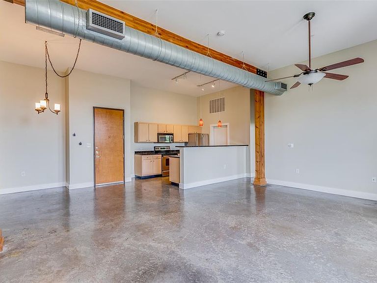 Live Oak Lofts Condominiums Dallas, TX Zillow