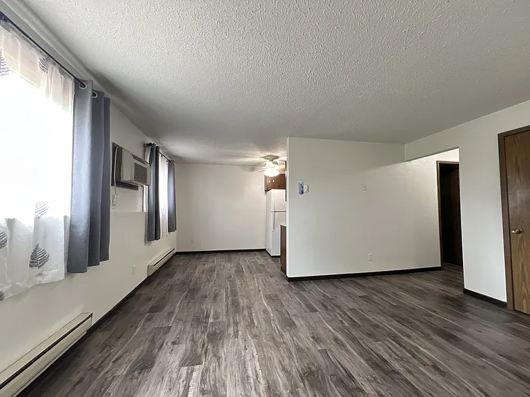 2900 Autumn Dr #103 — Photo 4