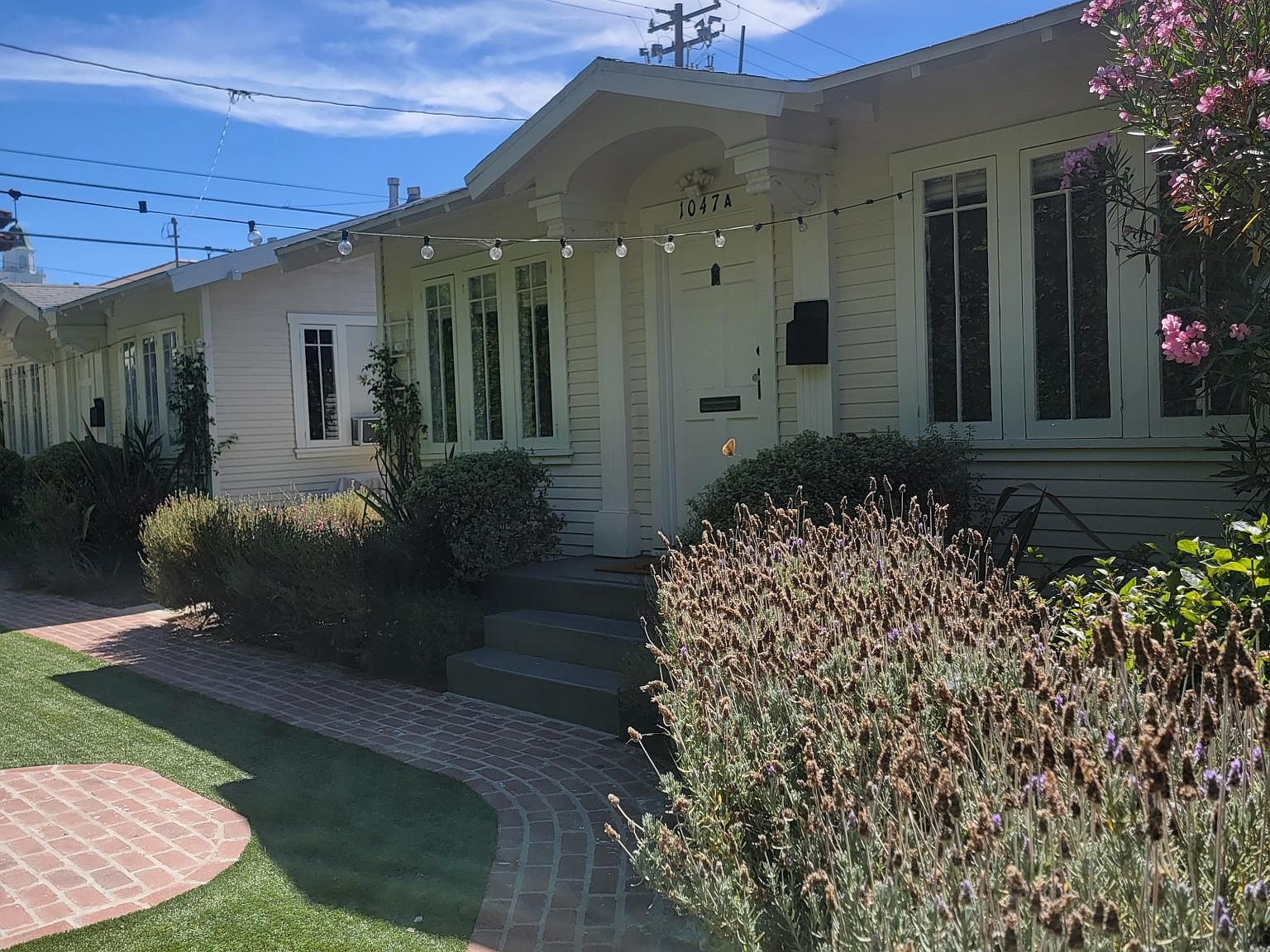 1047 9th St #A, Santa Monica, CA 90403 | Zillow