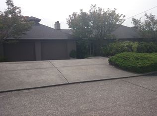 3326 37th Ave W, Seattle, WA 98199