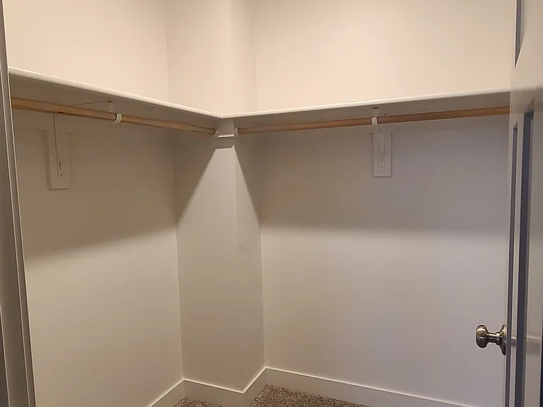 424 E Beaver Ave — Photo 13