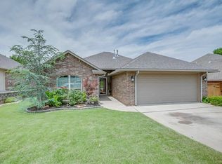 2319 Austrian Pine Dr, Choctaw, OK 73020
