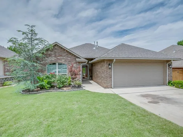 2319 Austrian Pine Dr, Choctaw, OK 73020