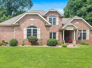 957 Prairie View Ct, Washington, MO 63090