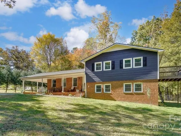 143 Kirkwood Dr, Concord, NC 28025