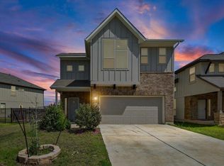 131 SW Macarthur Dr, Leander, TX 78641