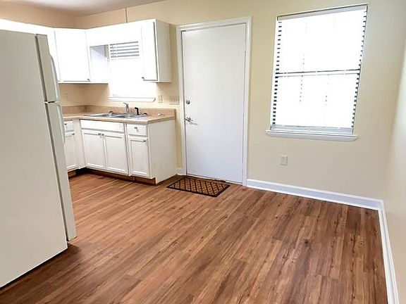 4th image of 2730 Twilight Ave APT C