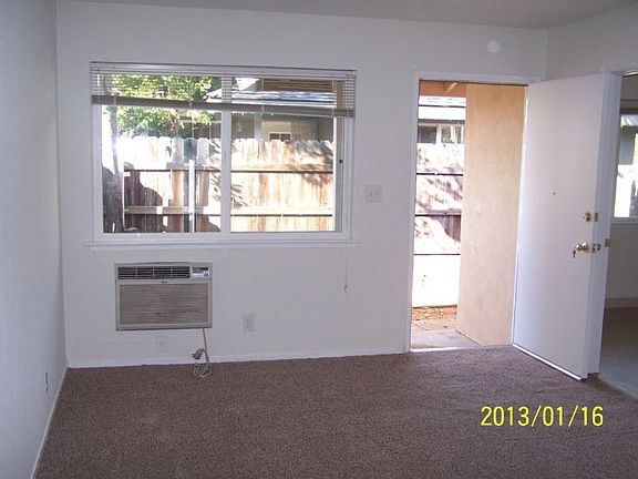 3rd image of 10384 Buena Plaza Cir