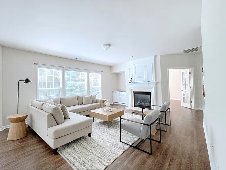422 Selwood Pl — Photo 15